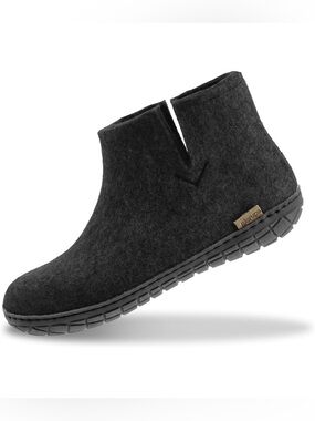 New Glerups 100% quality wool mix Boot Slipper rubber sole Size 9 MSRP: $155